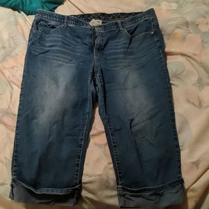 Jean capris